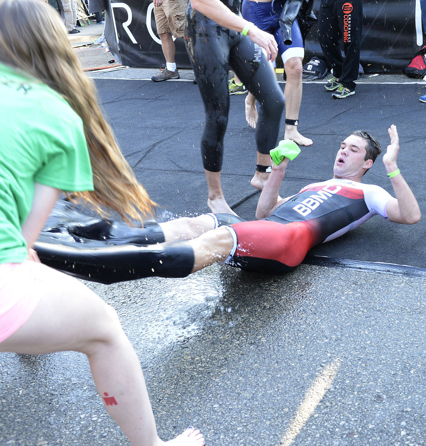 IRONMAN volunteers help swimmers